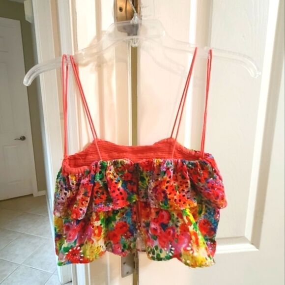 Alice + Olivia Marylynn Ruffle Cropped Top Size 0 - Picture 4 of 9